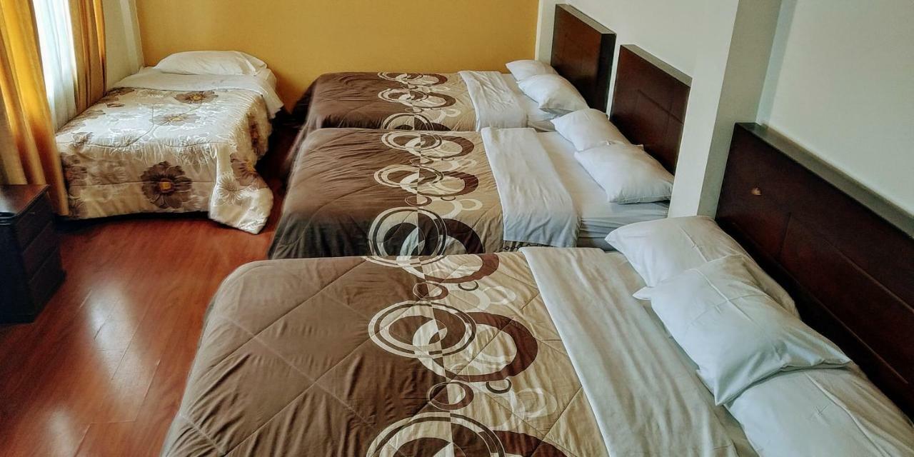 Hostal El Roble Quito Eksteriør billede